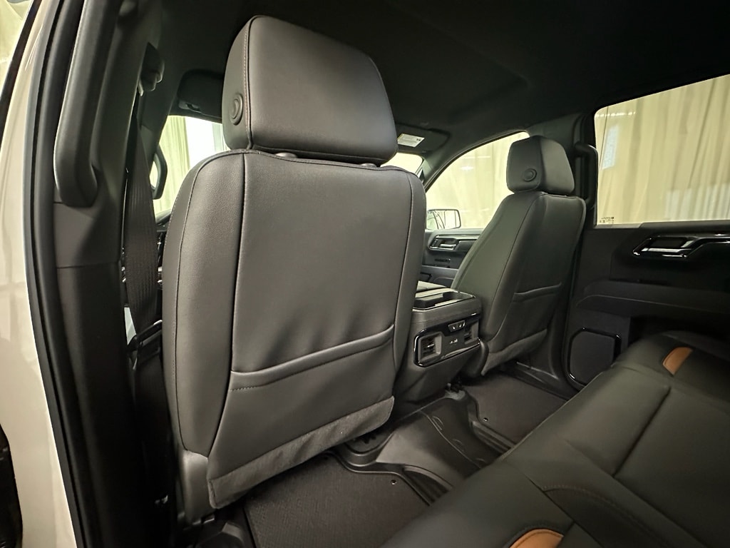 2026 GMC Sierra 1500 AT4 - Photo 25