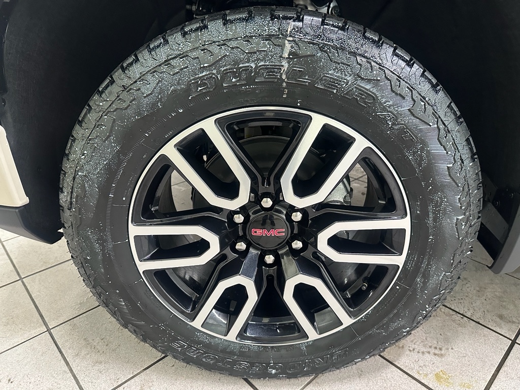 2026 GMC Sierra 1500 AT4 - Photo 20
