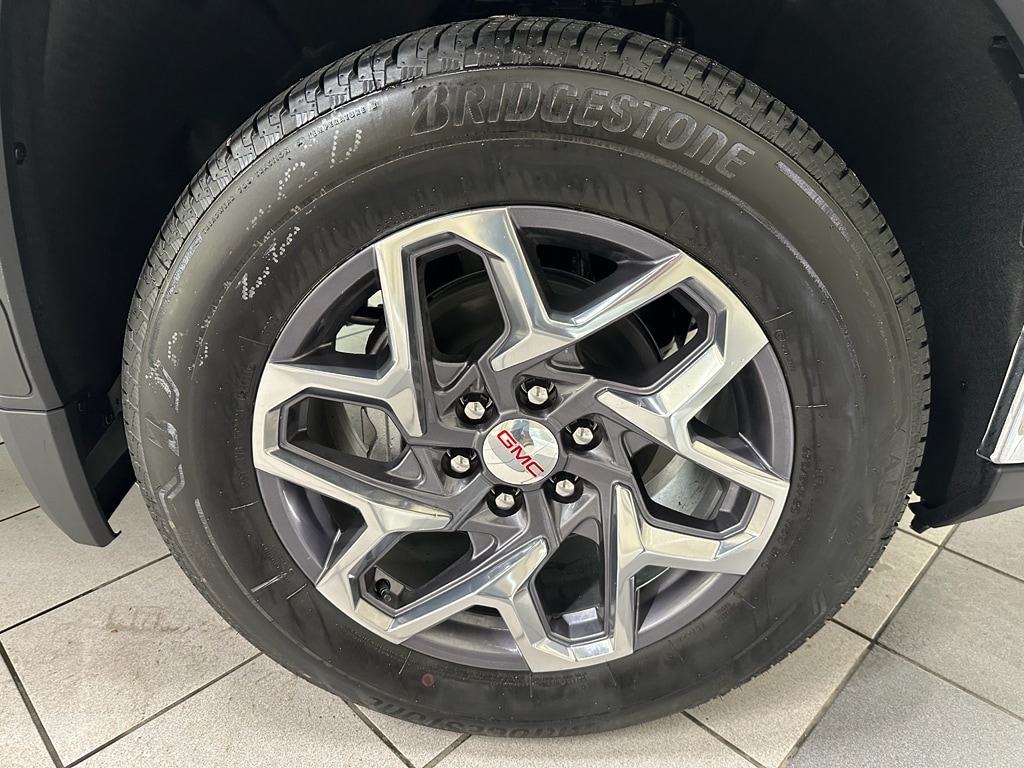 2026 GMC Sierra 1500 SLT - Photo 17