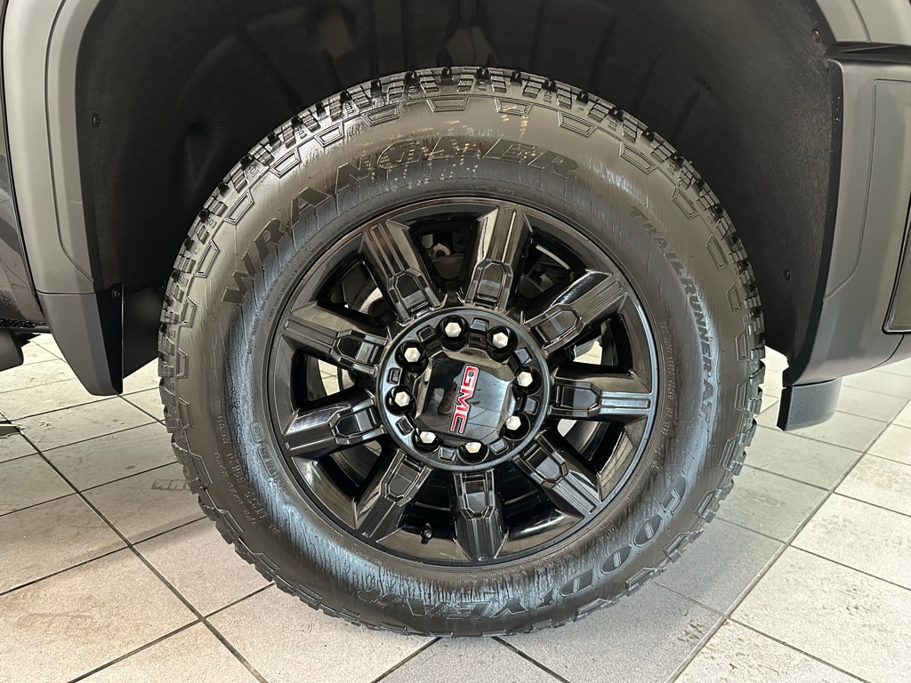 2026 GMC Sierra 2500HD AT4 - Photo 15