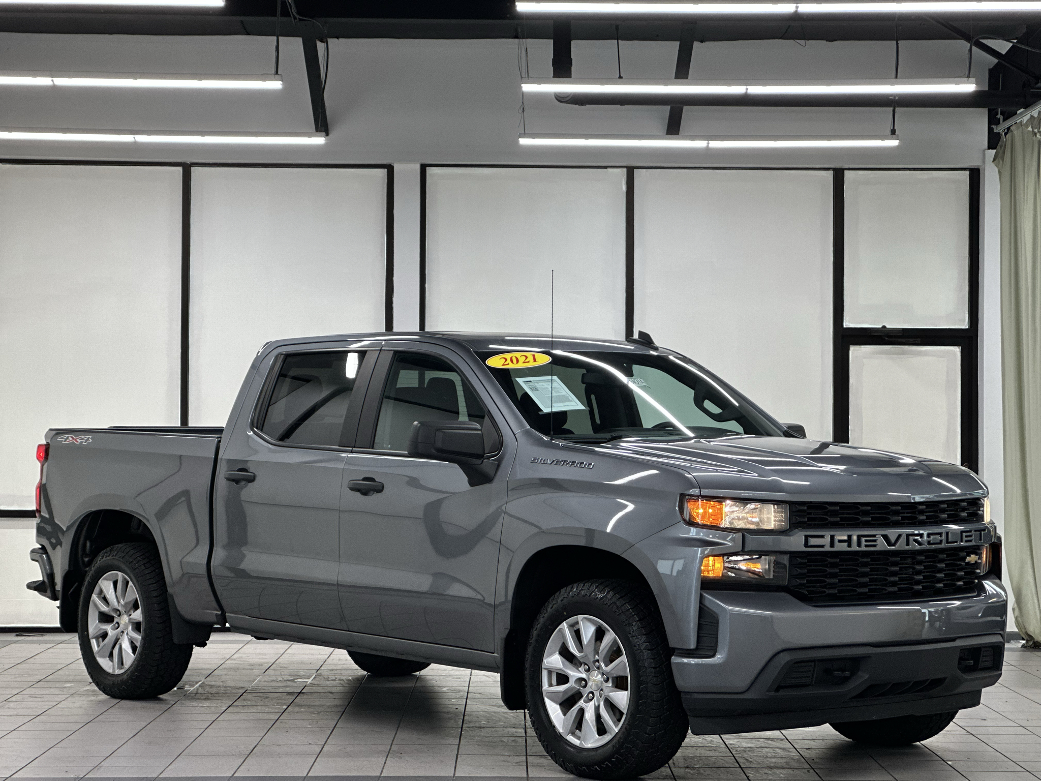 2021 Chevrolet Silverado 1500 Custom
