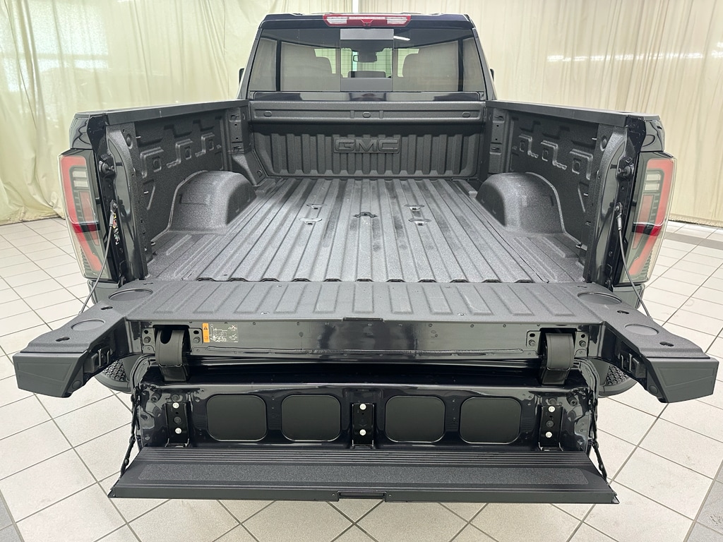 2026 GMC Sierra 2500HD AT4 - Photo 10