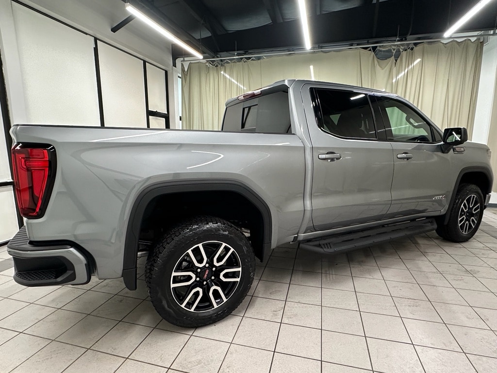 2026 GMC Sierra 1500 AT4 - Photo 6