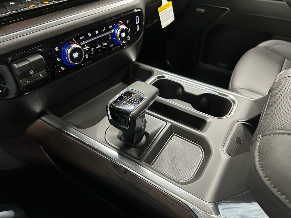 2026 GMC Sierra 1500 SLT - Photo 33