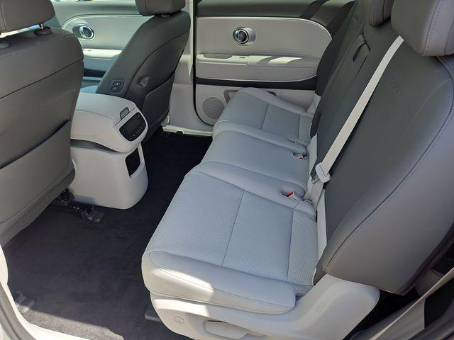 2026 Hyundai IONIQ 9 SEL - Photo 13