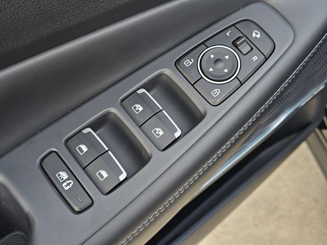 2023 Hyundai Santa Fe Limited - Photo 24