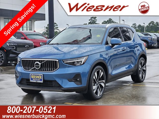 2023 Volvo XC40 B4 Plus Bright's photo