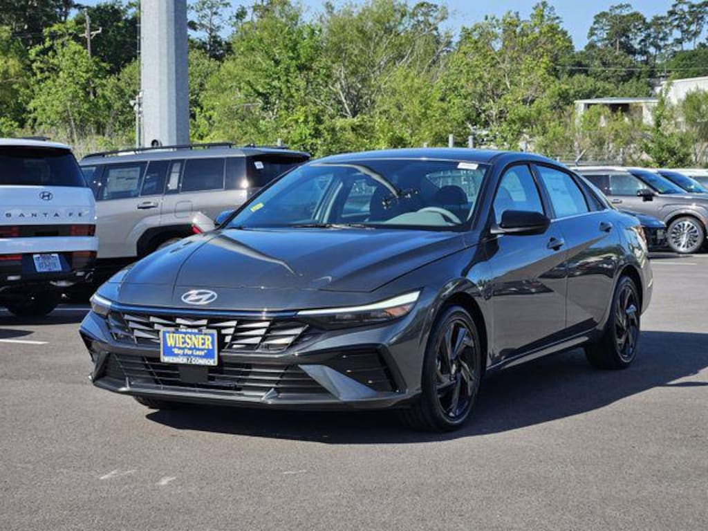 New 2026 Hyundai Elantra SEL Sport Premium Sedan