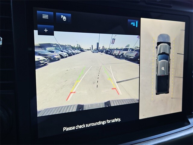 2022 Ford F-150 Lariat photo 2