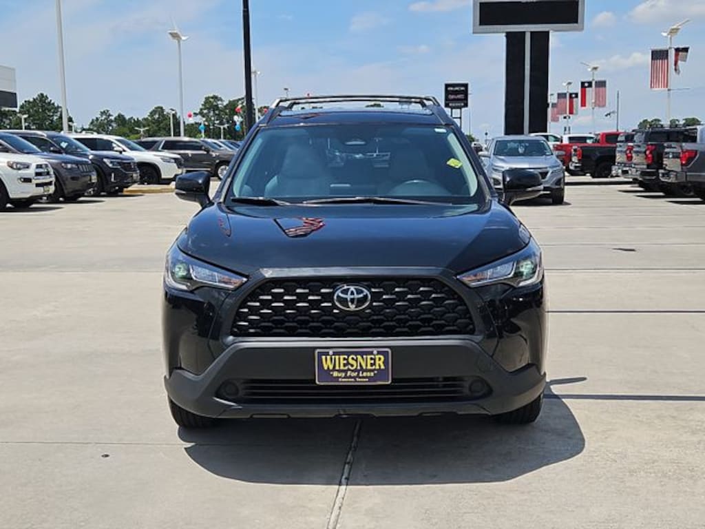Used 2024 Toyota Corolla Cross LE SUV
