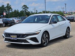 2025 Hyundai Elantra SEL Sport Sedan
