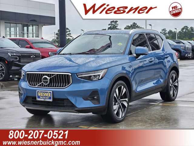2023 Volvo XC40 B4 Plus Bright's photo
