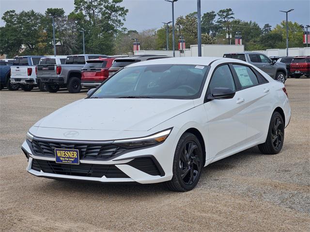 2026 Hyundai Elantra SEL's photo