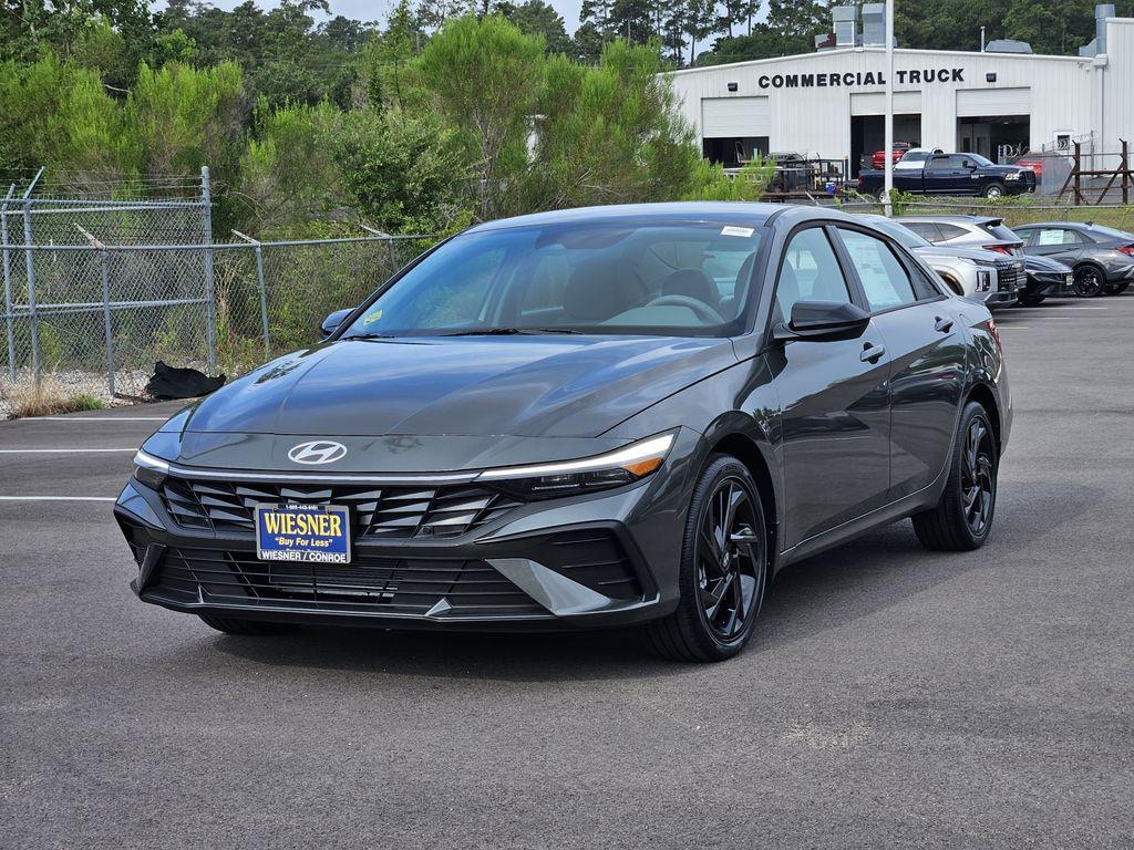 New 2026 Hyundai Elantra SEL Sport Sedan