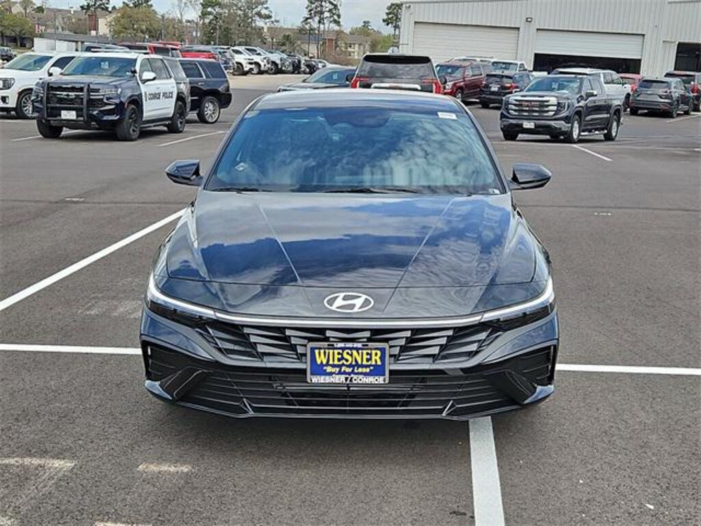 New 2026 Hyundai Elantra SEL Sport Sedan