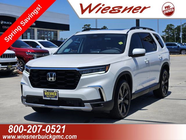 2025 Honda Pilot Touring AWD's photo