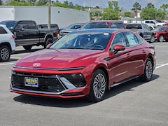 2026 Hyundai Sonata Hybrid Limited Sedan