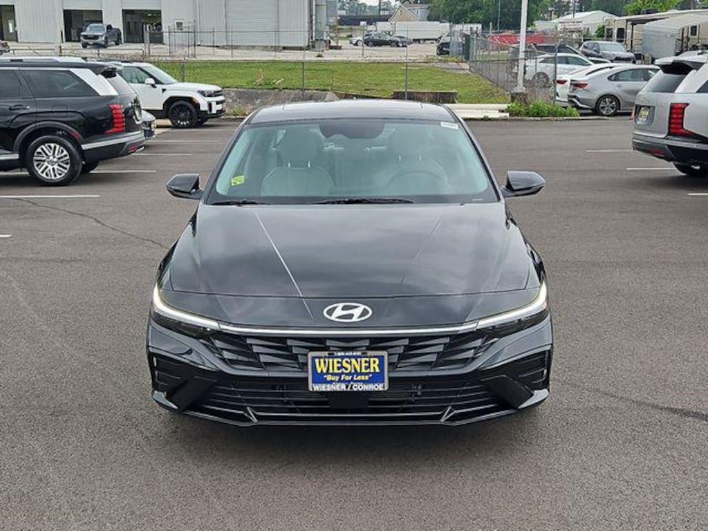 New 2026 Hyundai Elantra Hybrid Limited Sedan