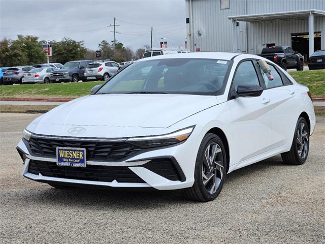 2025 Hyundai Elantra Blue