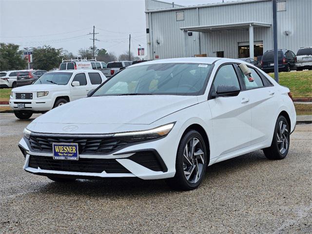 2025 Hyundai Elantra Blue