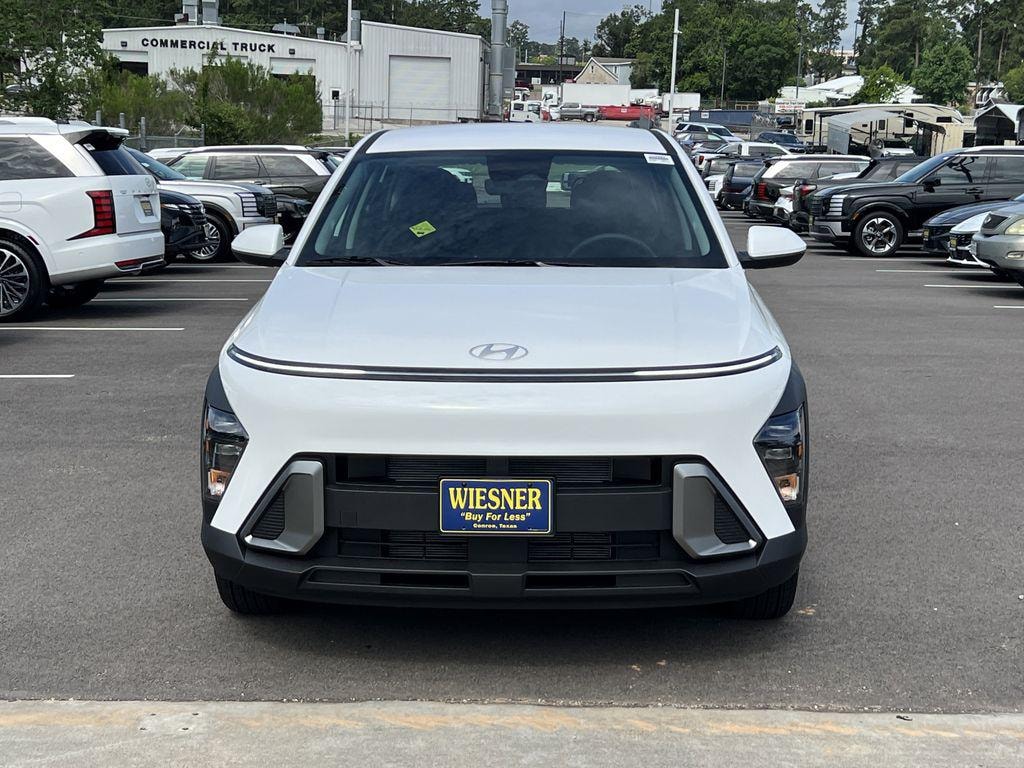 New 2026 Hyundai Kona SE FWD SUV