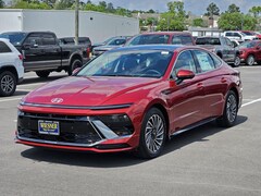 2026 Hyundai Sonata Hybrid Limited Sedan