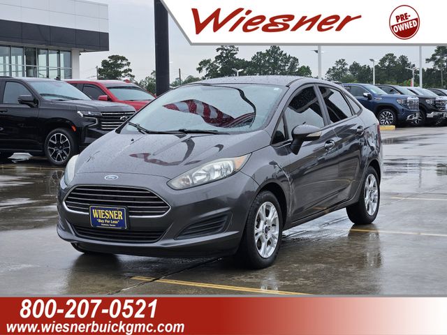 2016 Ford Fiesta SE Sedan's photo