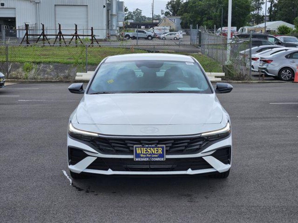 New 2026 Hyundai Elantra SEL Sport Sedan