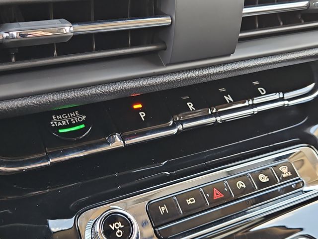 2025 Lincoln Corsair Premiere - Photo 22