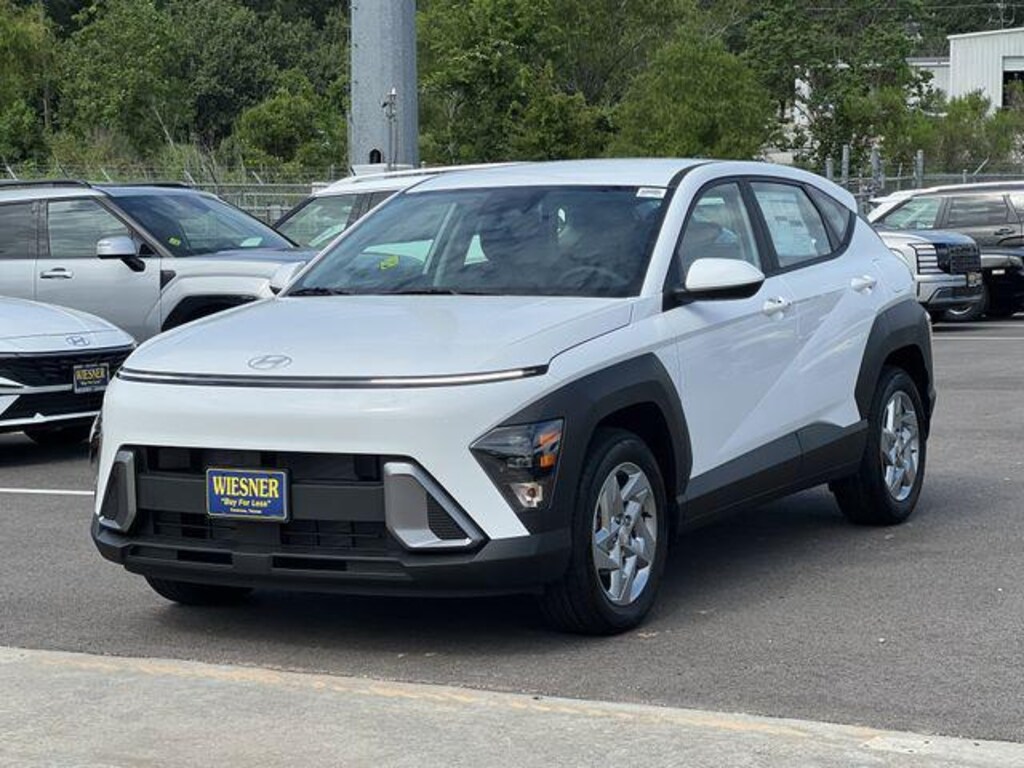 New 2026 Hyundai Kona SE FWD SUV