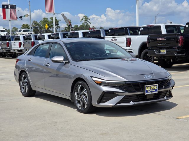 2025 Hyundai Elantra Limited - Photo 31
