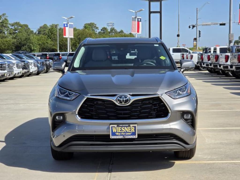 Used 2026 Toyota Highlander Limited SUV