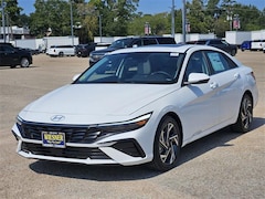 2025 Hyundai Elantra Limited Sedan for Sale near Huntsville, TX, at Wiesner Hyundai