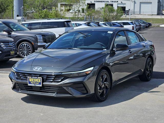 New 2026 Hyundai Elantra SEL Sport
