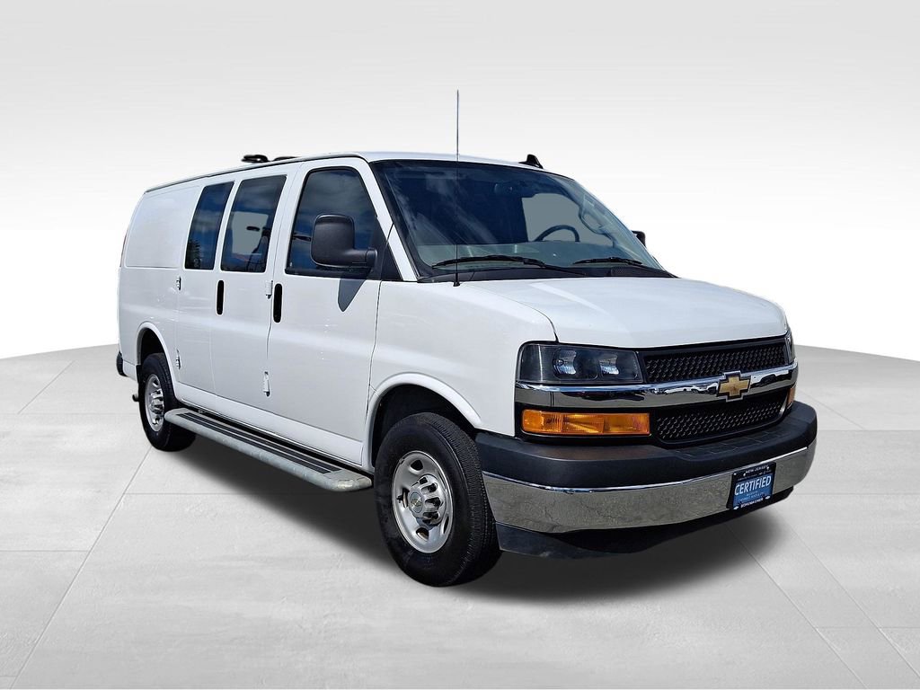 2024 Chevrolet Express 2500 Work Van HD's photo