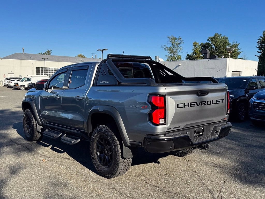 2026 Chevrolet Colorado ZR2 - Photo 6