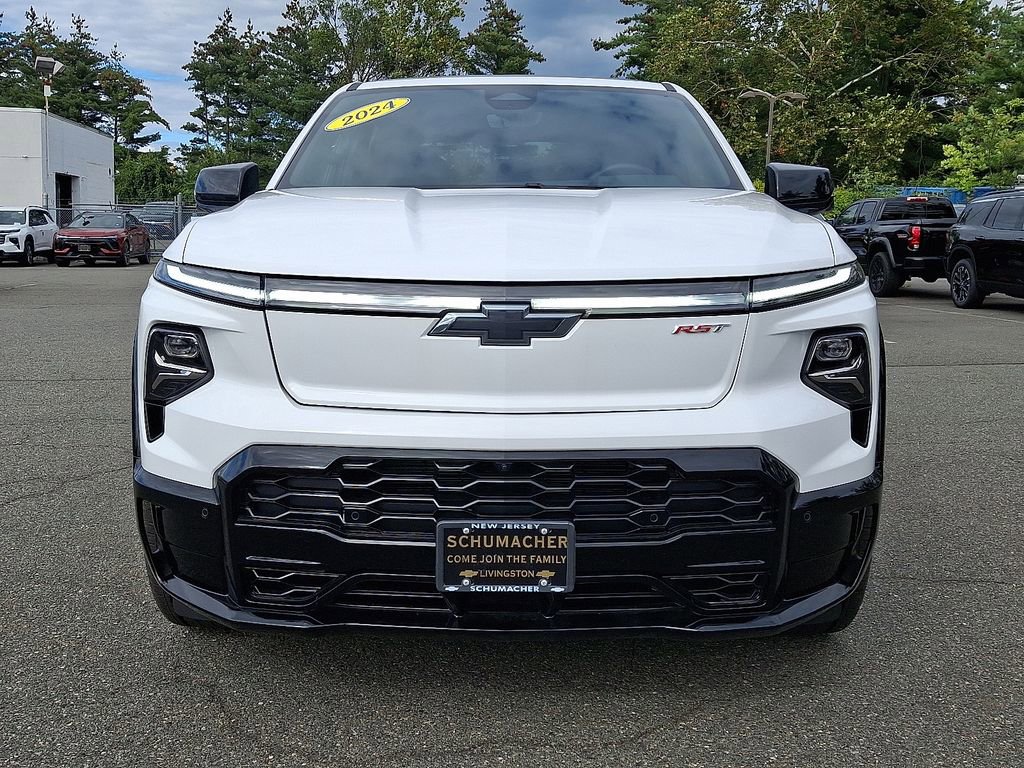 Used 2024 Chevrolet Silverado EV RST with VIN 1GC40ZEL4RU301921 for sale in Livingston, NJ