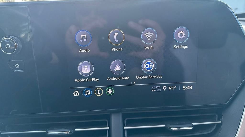 2024 Chevrolet Trax LS - Photo 18