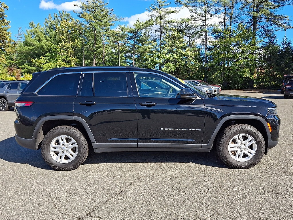 2023 Jeep Grand Cherokee Laredo - Photo 7