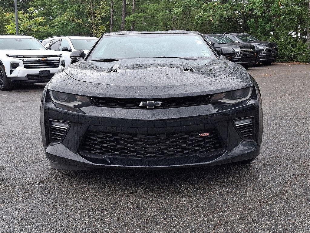 2017 Chevrolet Camaro 2SS photo 2