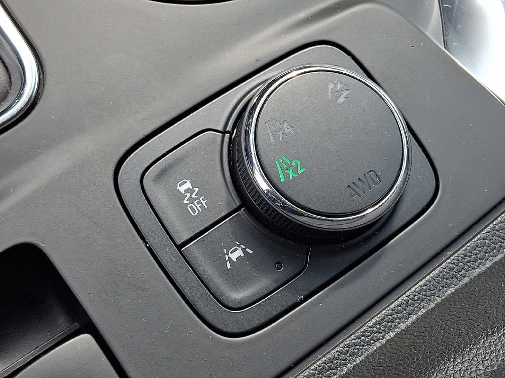 2021 Chevrolet Traverse 1LT - Photo 24