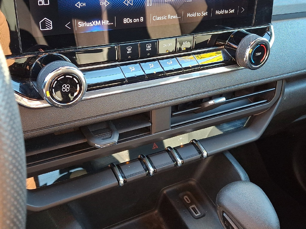 2023 Chevrolet Colorado Work Truck - Photo 15