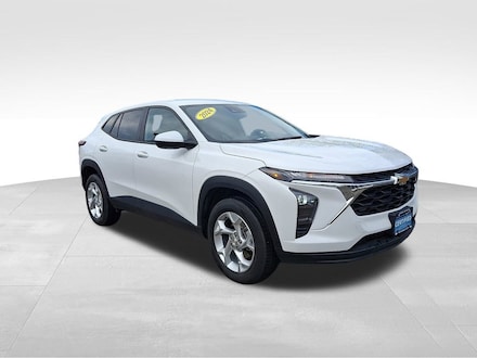 2024 Chevrolet Trax LS SUV