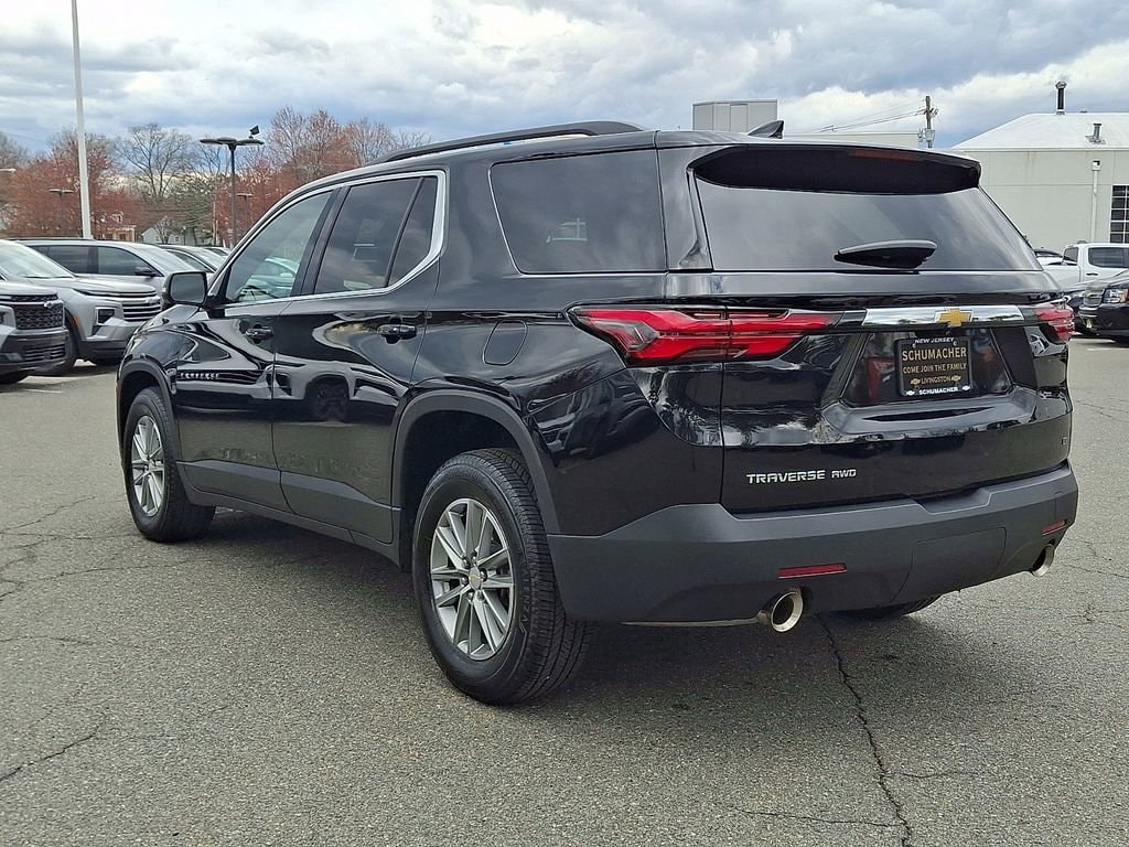 Used 2023 Chevrolet Traverse LT Cloth SUV