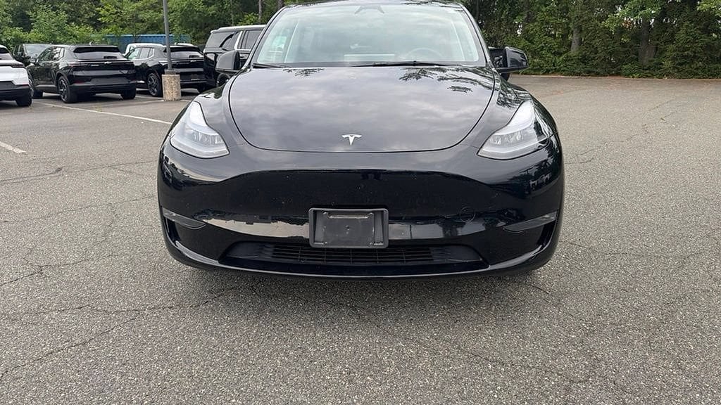 Used 2024 Tesla Model Y Long Range with VIN 7SAYGDEE6RA219649 for sale in Livingston, NJ