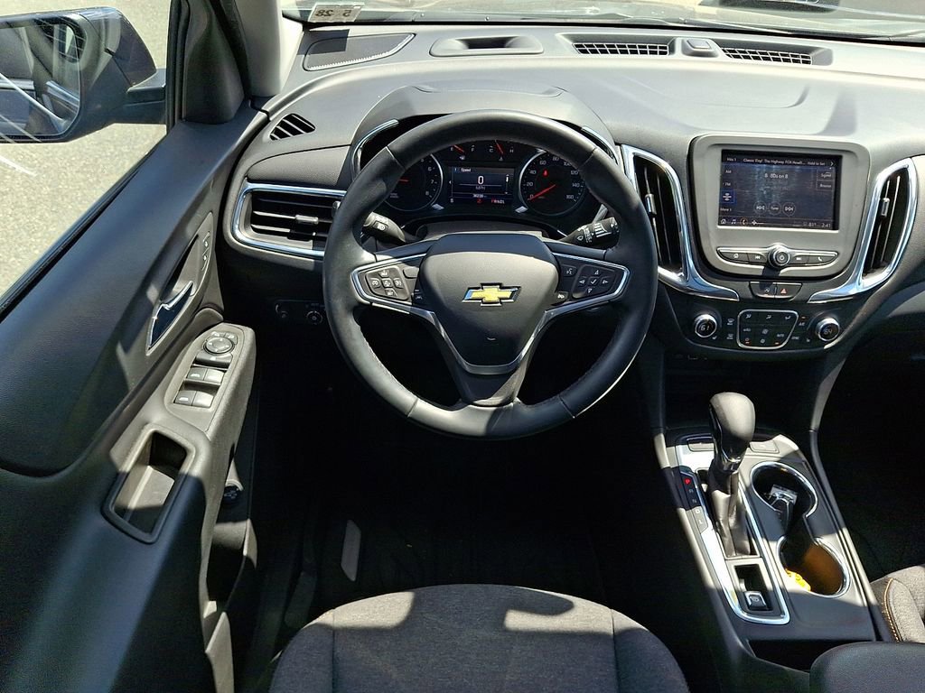 2023 Chevrolet Equinox LT - Photo 12