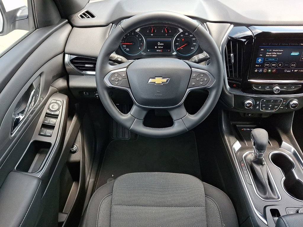 2023 Chevrolet Traverse 1LT - Photo 11