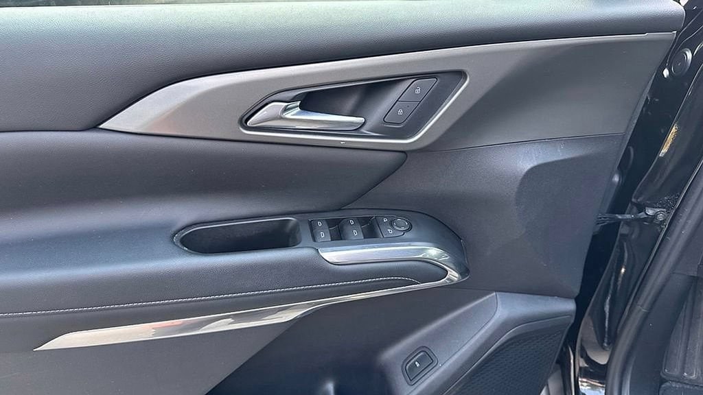 2024 Chevrolet Traverse LS - Photo 13