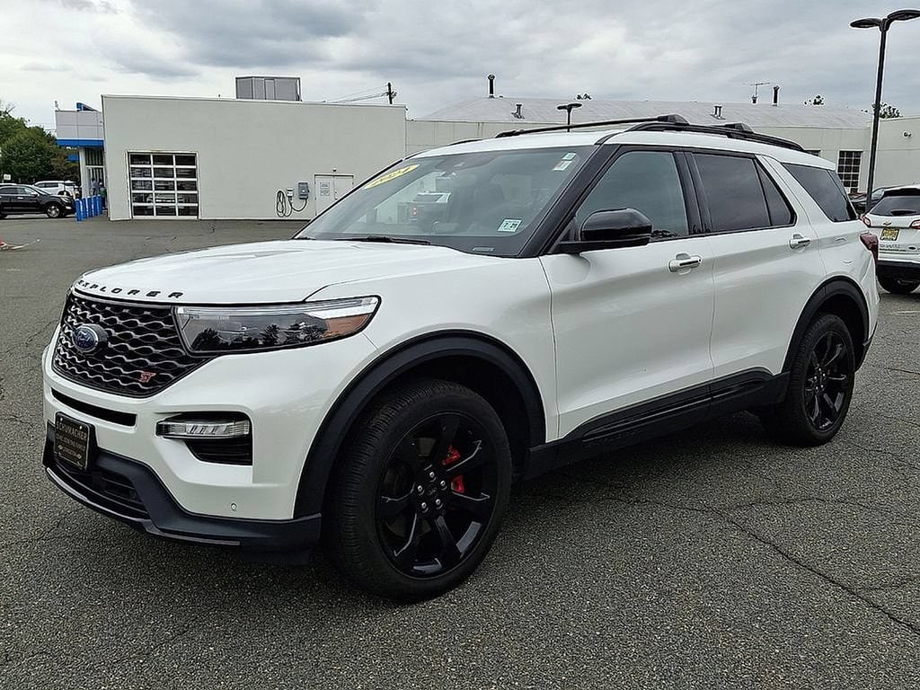 Used 2024 Ford Explorer ST SUV