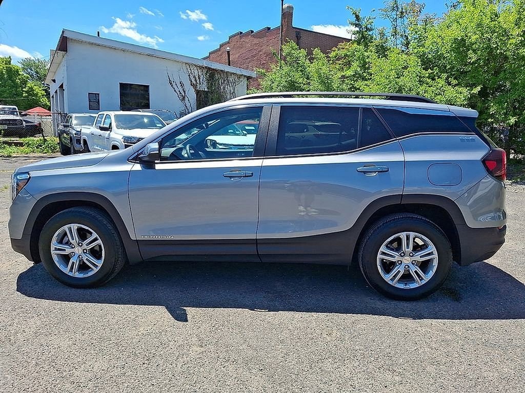Used 2023 GMC Terrain SLE SUV
